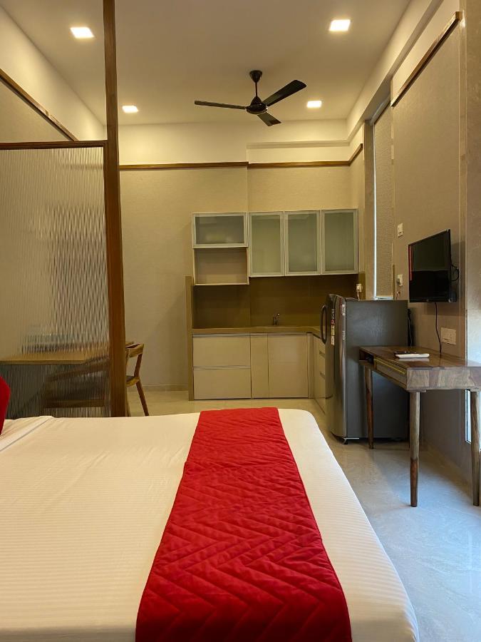 Theory9 Premium Service Apartments Khar Bombay Exterior foto
