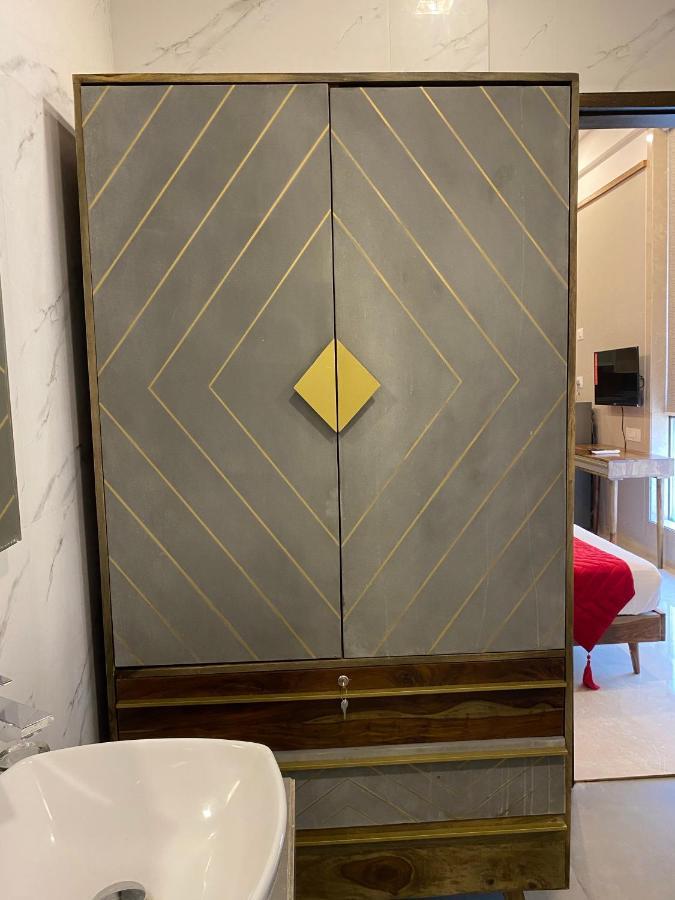 Theory9 Premium Service Apartments Khar Bombay Exterior foto