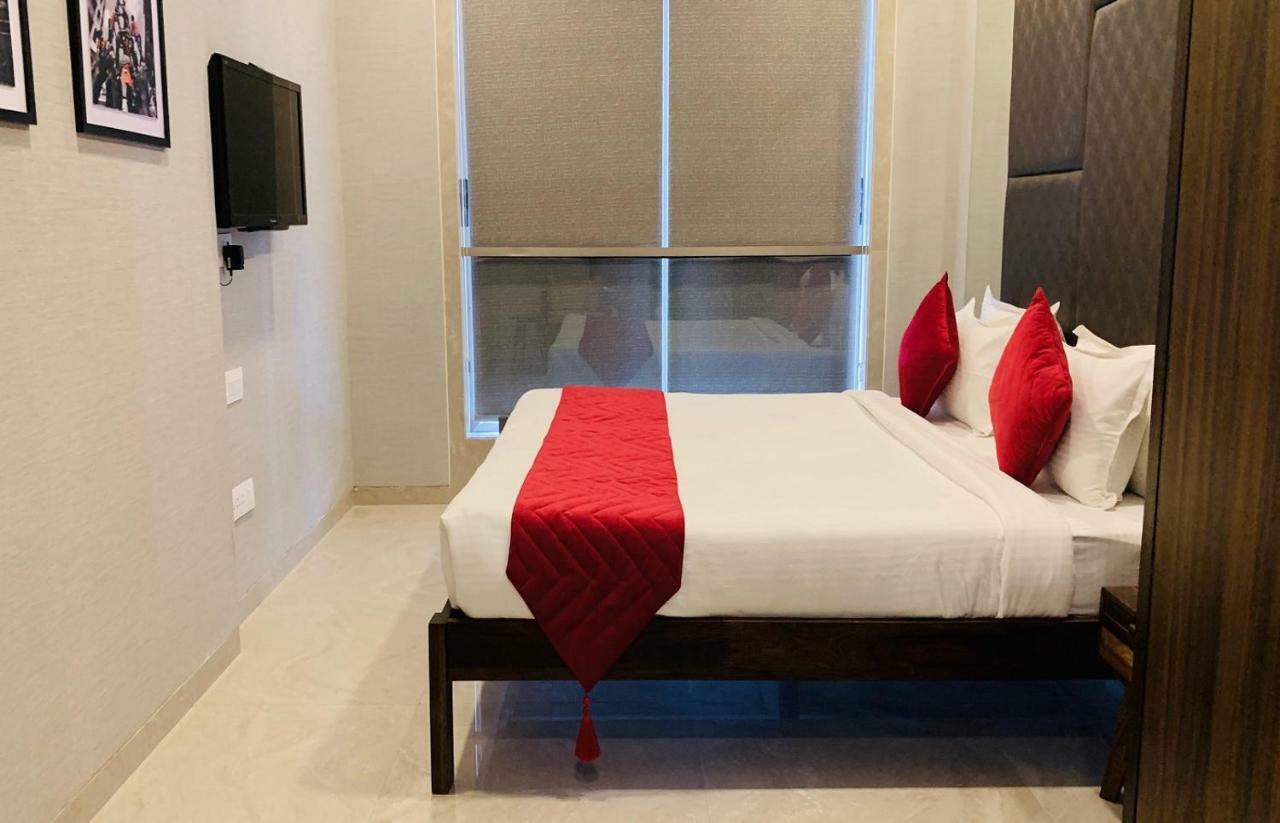Theory9 Premium Service Apartments Khar Bombay Exterior foto