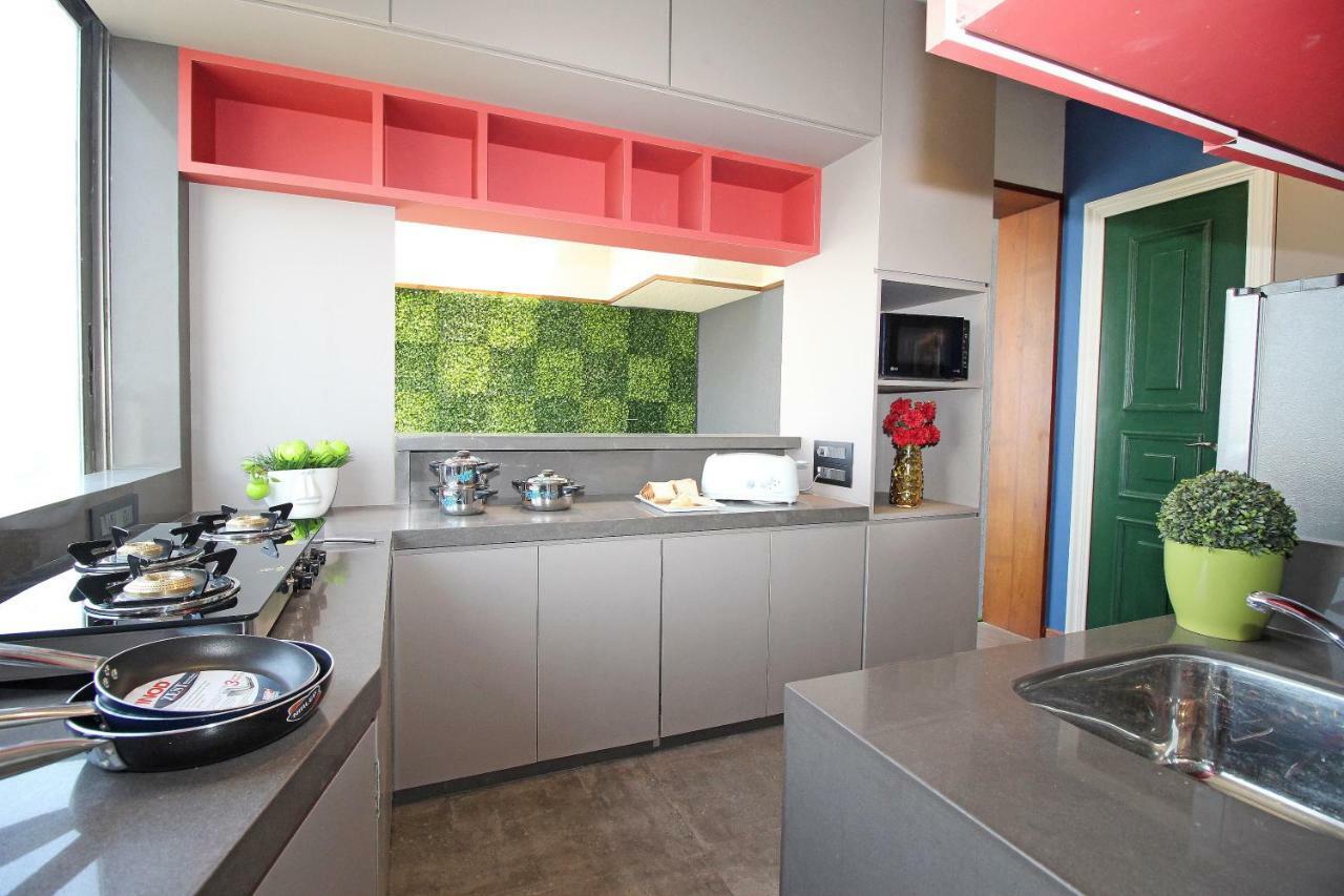 Theory9 Premium Service Apartments Khar Bombay Exterior foto